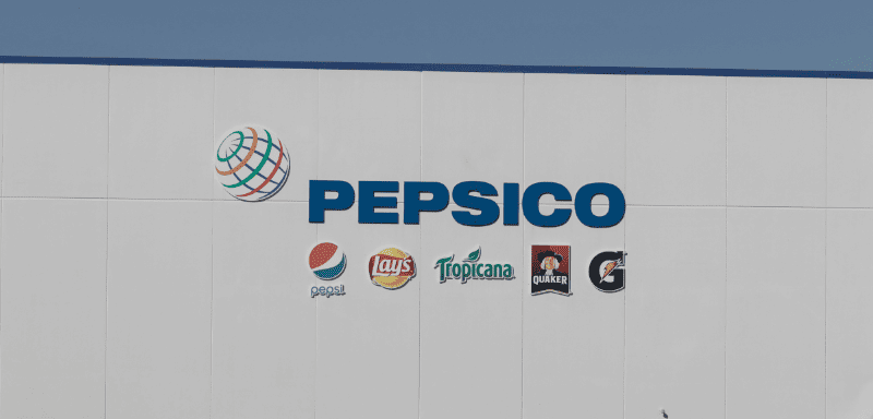 Fachada da PepsiCo, juntamente a empresas pertencentes a companhia.