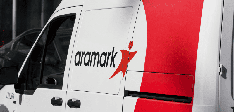 Caminhão da Aramark.